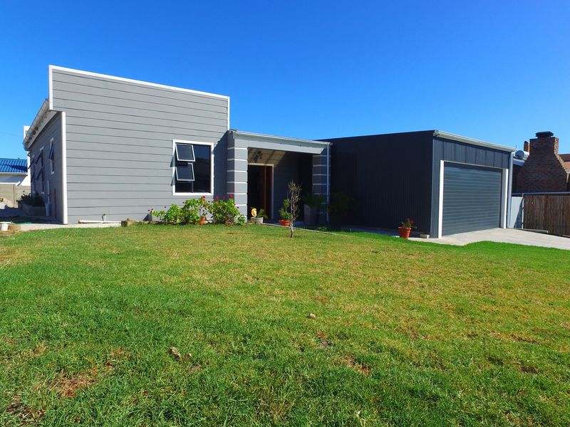 House For Sale in Franskraal, Gansbaai - Photo 3