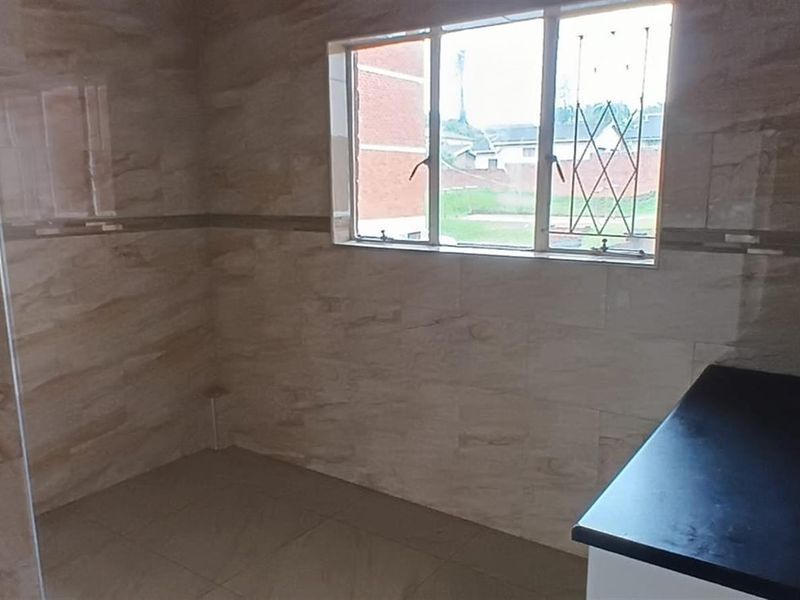 Complex For Sale in Empangeni Central, Empangeni, KwaZulu Natal - Photo 7