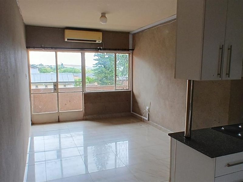 Complex For Sale in Empangeni Central, Empangeni, KwaZulu Natal - Photo 5