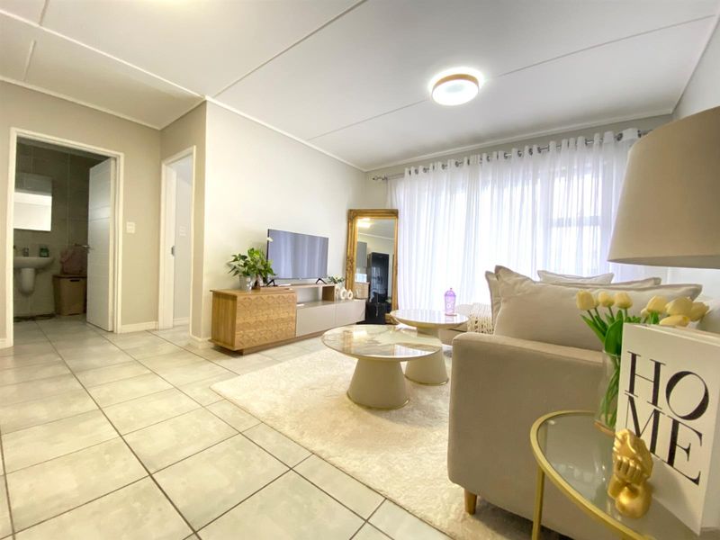 Apartment To Let in Linbro Park Sandton Gauteng - Photo 10