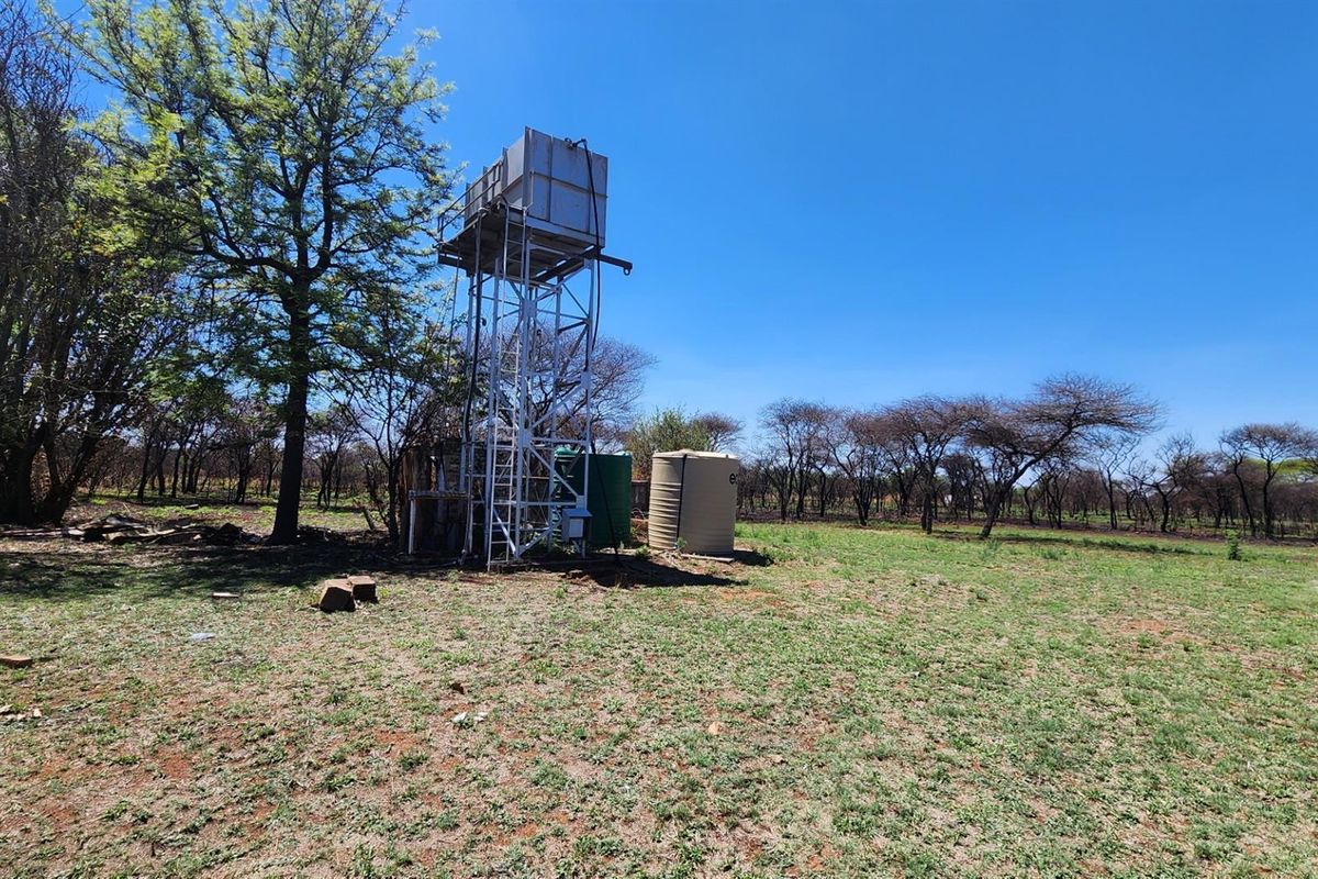 Smallholding in Noodhulp near Bela-Bela - Build your lodge or dream home - Photo 5