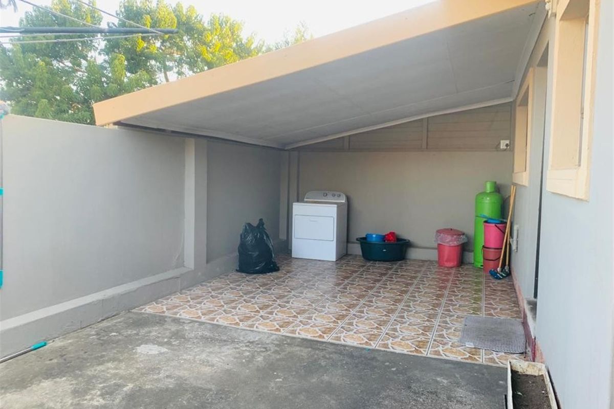 House For Sale in Butterworth - Photo 4