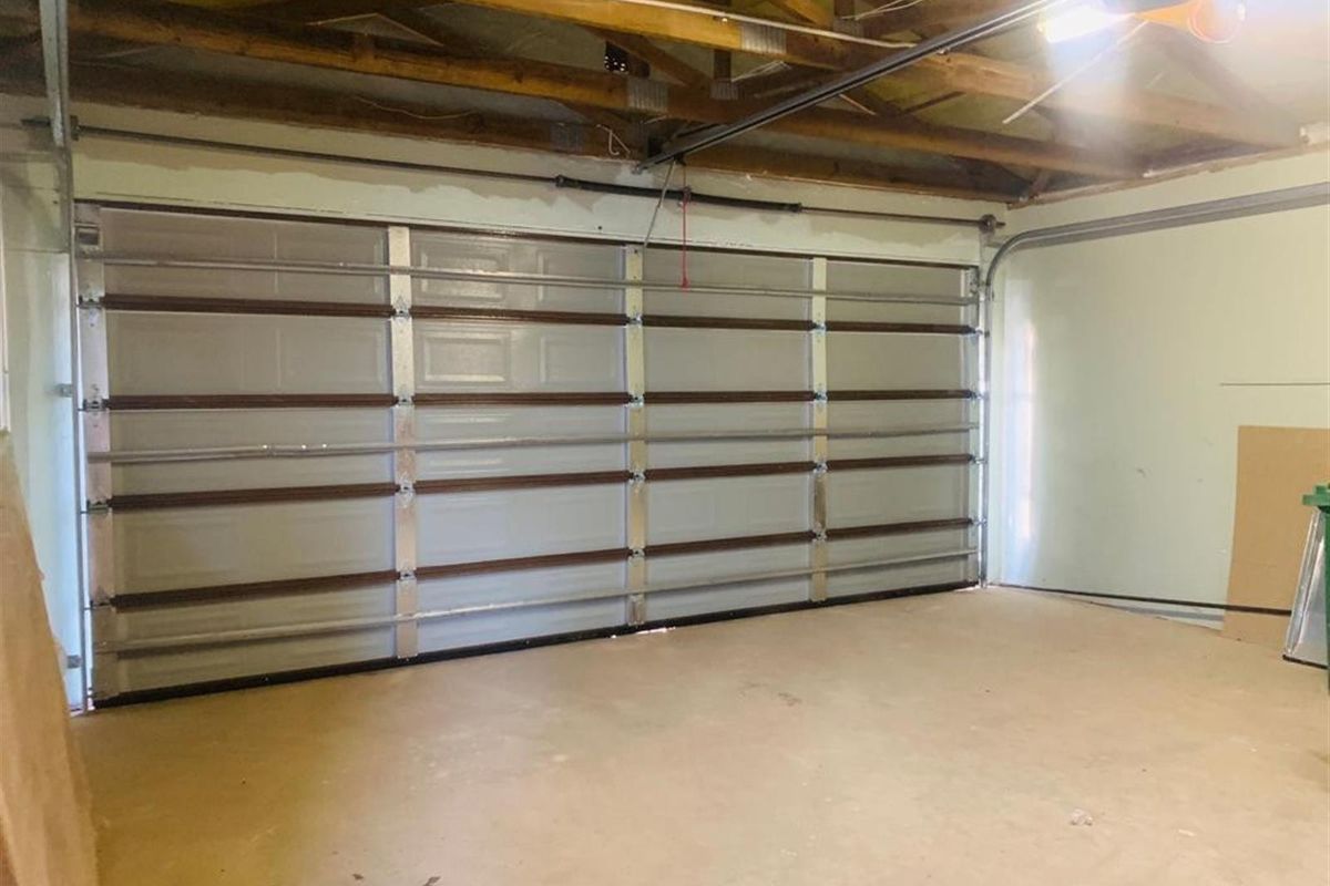 House For Sale in Butterworth - Photo 5