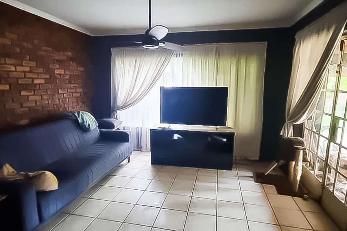 House For Sale in Selcourt, Springs - Photo 5