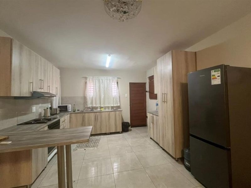 2 Bedroom Townhouse For Sale in Bendor, Polokwane - Photo 4