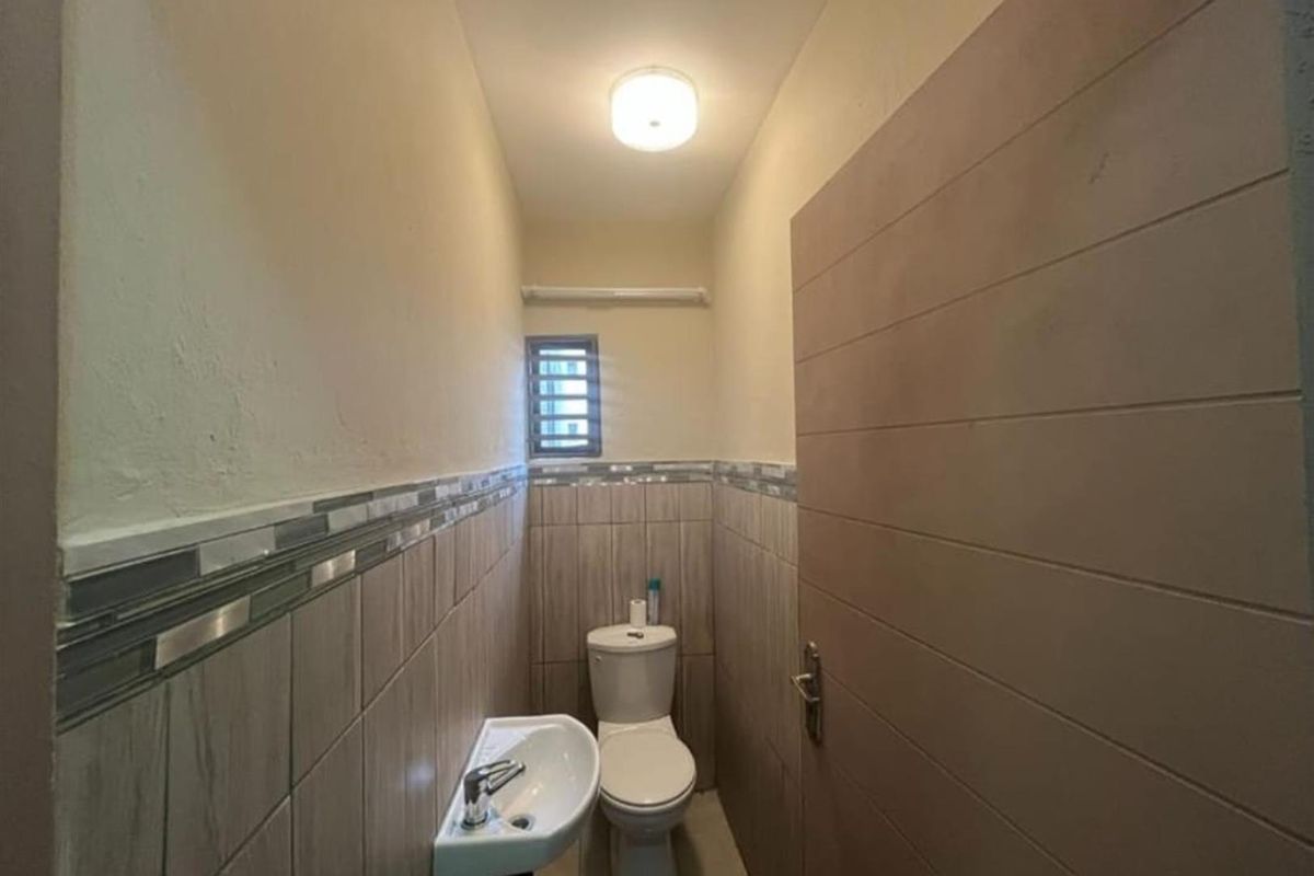 2 Bedroom Townhouse For Sale in Bendor, Polokwane - Photo 5