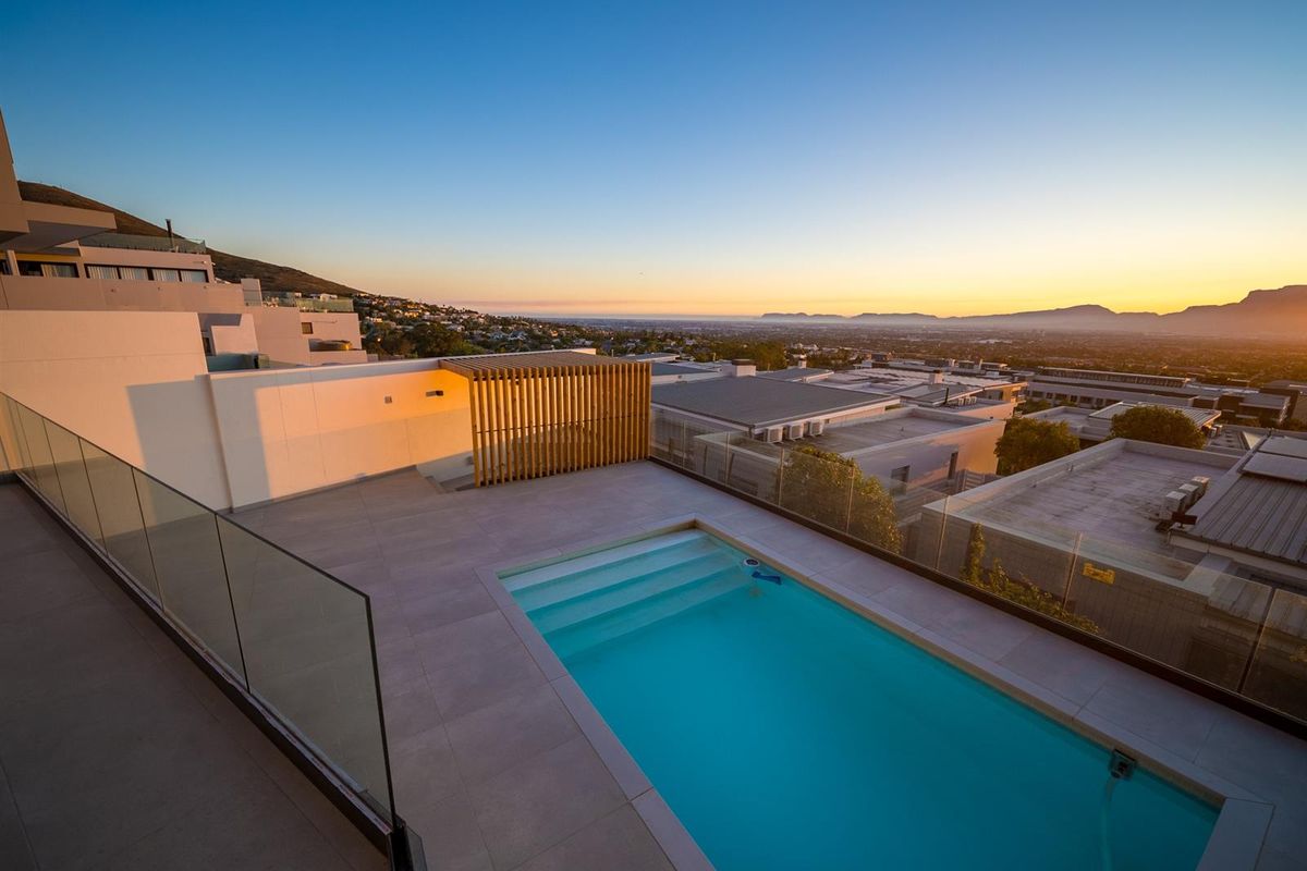 5-Bedroom Luxury Residence in Prestigious Baronetcy Estate - Photo 5