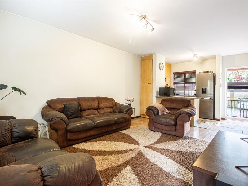 1 Bedroom garden unit in Bryanston - Photo 3