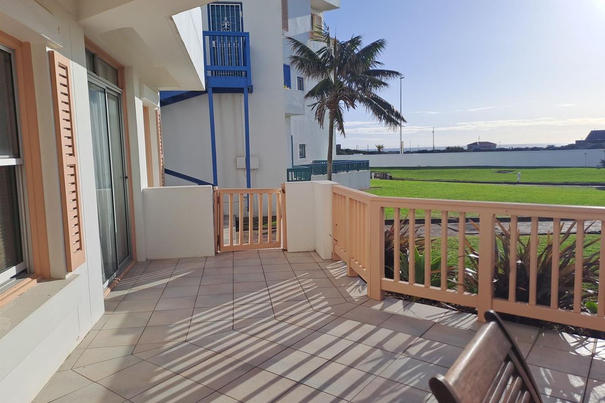 Luxury Sea-View Apartment for Sale in Summerstrand - Photo 2