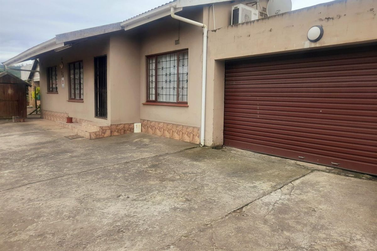 House For Sale in Parkgate, Verulam, KwaZulu Natal - Photo 2