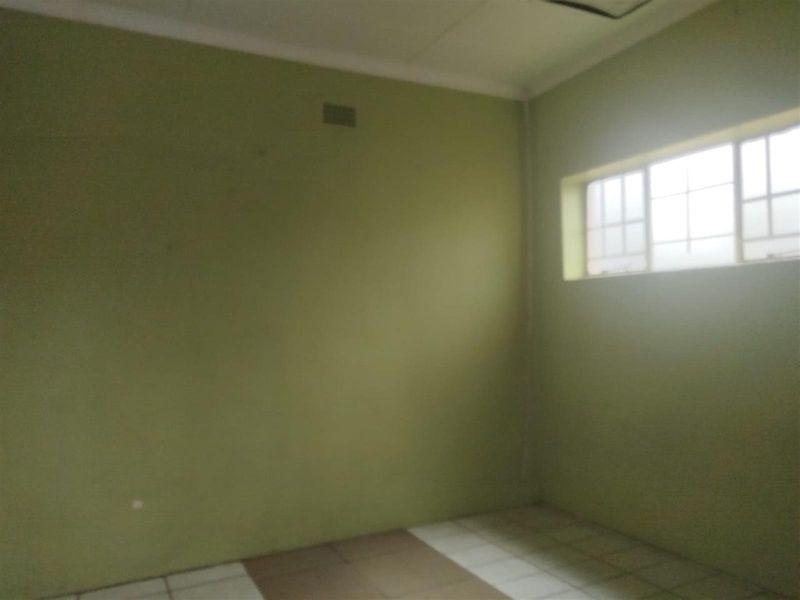 House For Sale in Duvha Park, Witbank - Photo 7