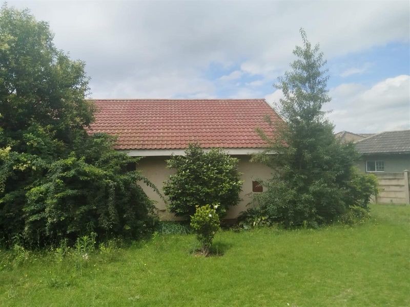 House For Sale in Duvha Park, Witbank - Photo 2