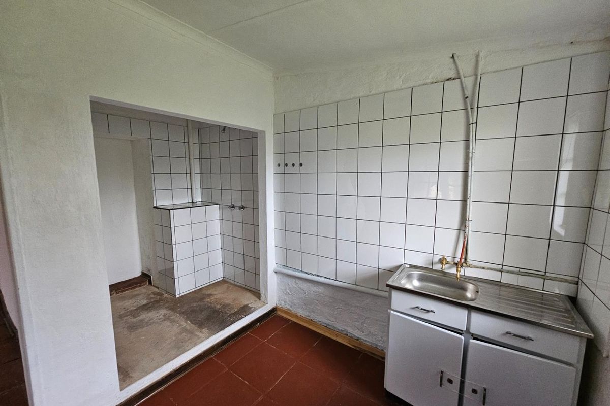 Charming Property in Kingsview White River - Photo 3