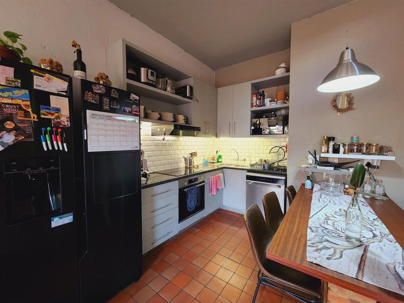 Townhouse For Sale in Die Wilgers, Pretoria, Gauteng - Photo 8