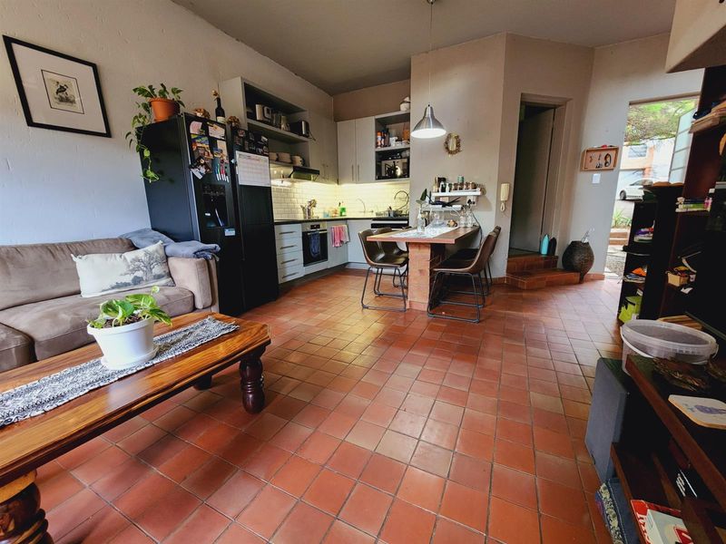 Townhouse For Sale in Die Wilgers, Pretoria, Gauteng - Photo 7