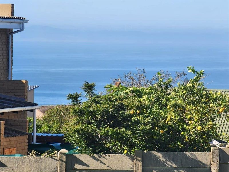 Vacant Land with Ocean Views - Prime 732m2 Stand in Sought-After Wavecrest - Photo 4