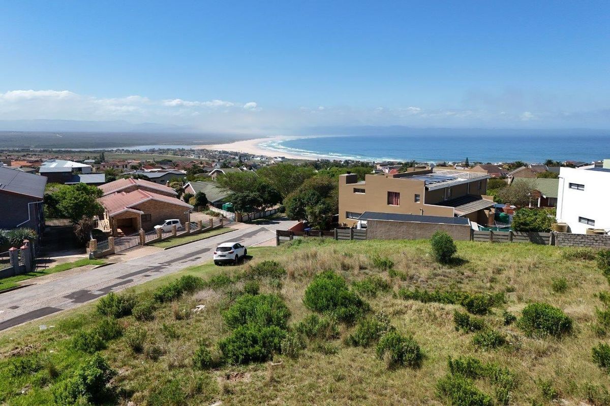Vacant Land with Ocean Views - Prime 732m2 Stand in Sought-After Wavecrest - Photo 3