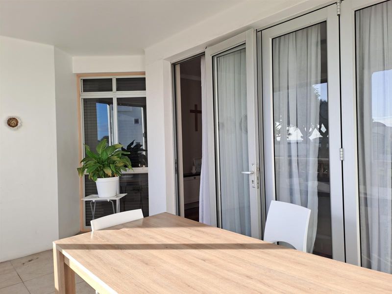 Apartment For Sale in Summerstrand, Port Elizabeth - Photo 6