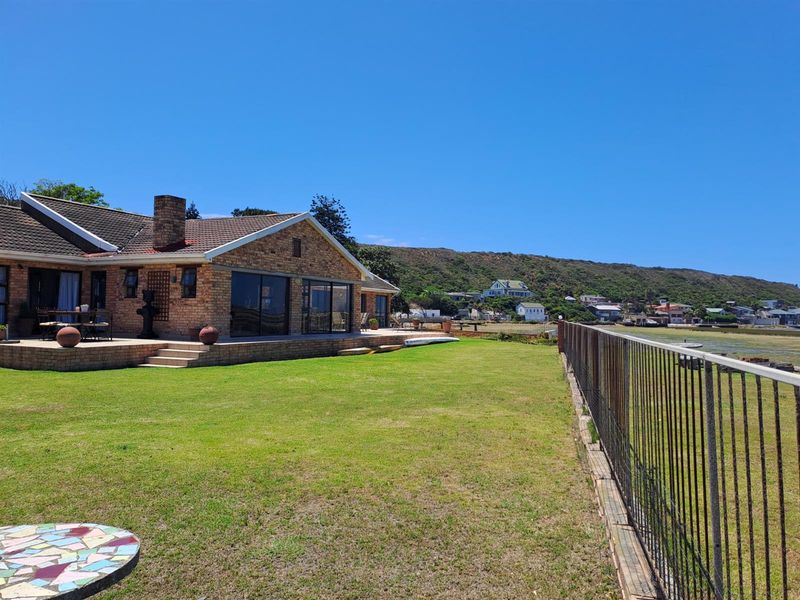 Stunning 5 Bedroom property plus 1 Bedroom flat for sale in Amsterdamhoek - Photo 3