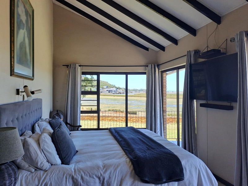 Stunning 5 Bedroom property plus 1 Bedroom flat for sale in Amsterdamhoek - Photo 7