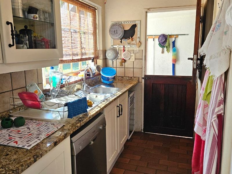 Small Holding with a Workshop, Cottage,  Bed and Breakfast facility and Upmarket Family Home - Photo 5