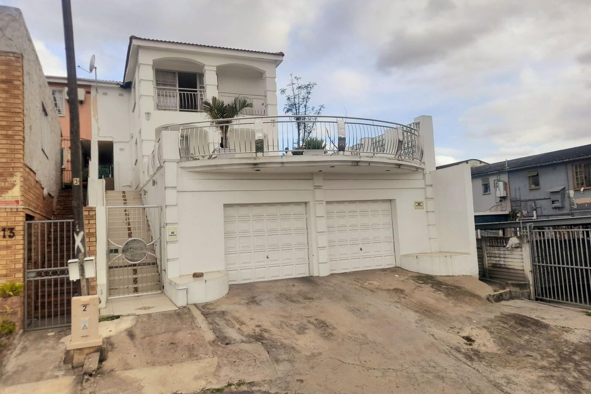 Elegant Townhouse For Sale in Rydalvale, Phoenix, KwaZulu Natal - Photo 3