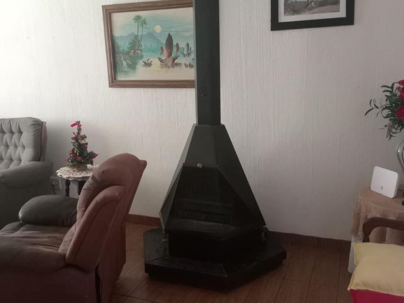 Beautiful Large 3 Bedroom Townhouse For Sale - Florauna - Photo 5