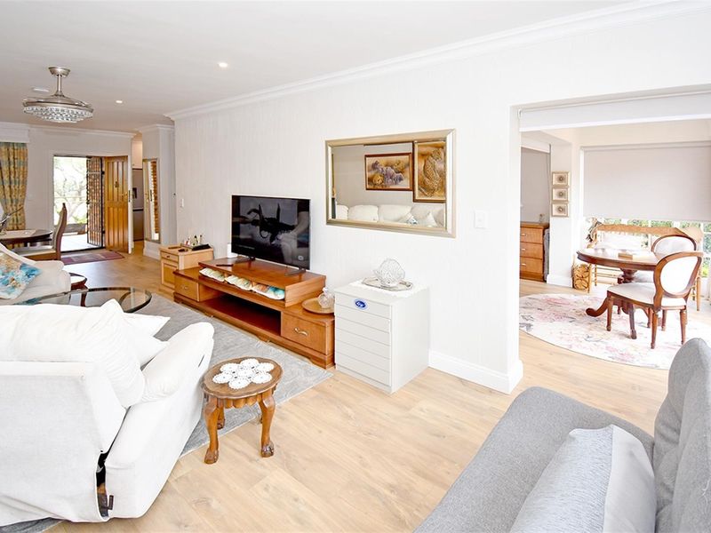 Newly refurbished one bedroom retirement home - Photo 5