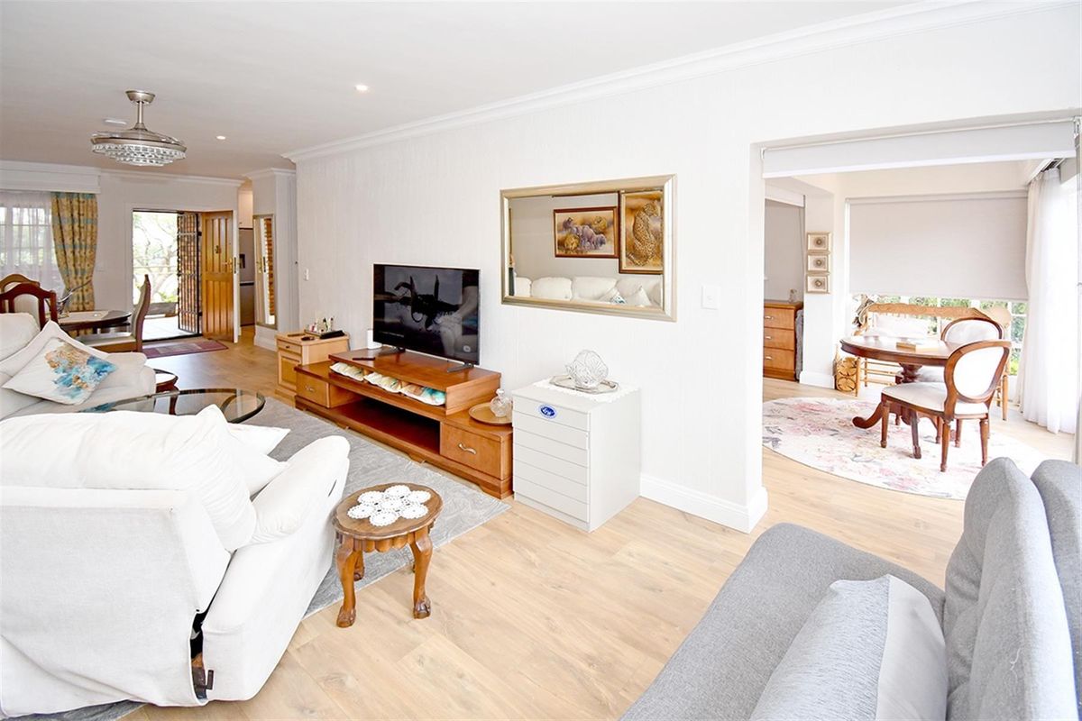 Newly refurbished one bedroom retirement home - Photo 5