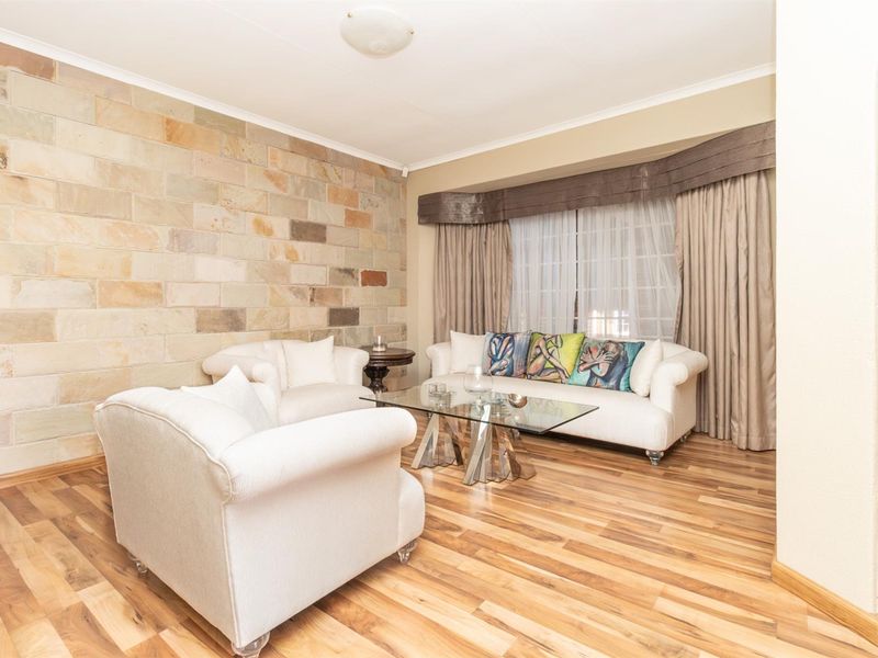 3 Bedroom Cluster in Chancliff Estate - Photo 5