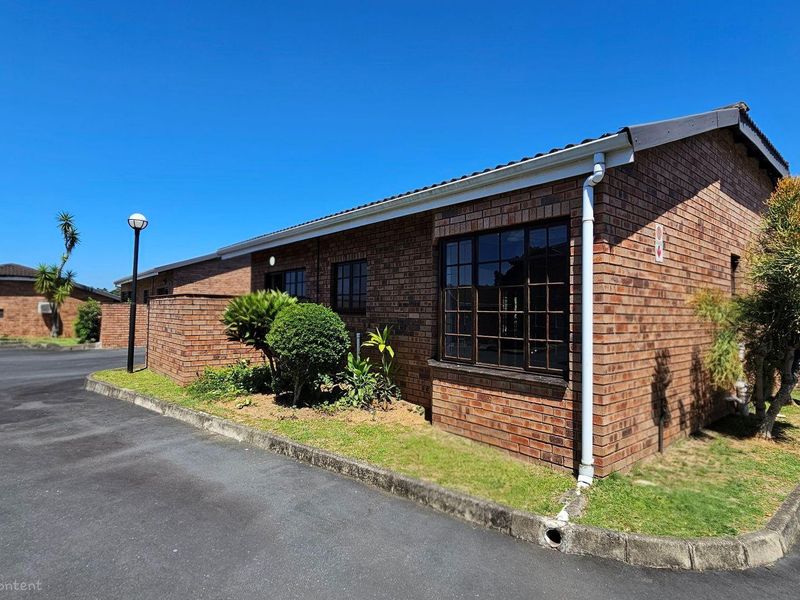 Unit For Sale in Margate, KwaZulu Natal - Photo 2