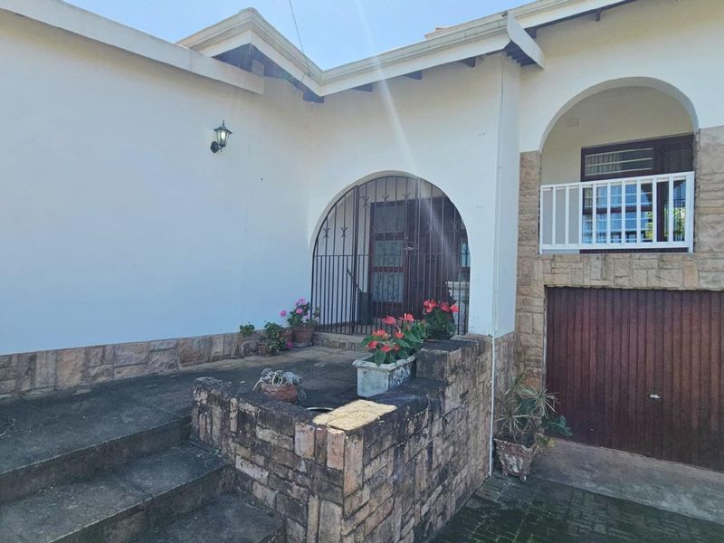 Beautiful Family Home For Sale in Ramsgate, KwaZulu Natal - Photo 9