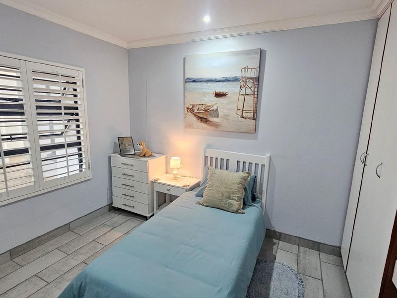 Apartment For Sale in Manaba Beach, Margate, KwaZulu Natal - Photo 4