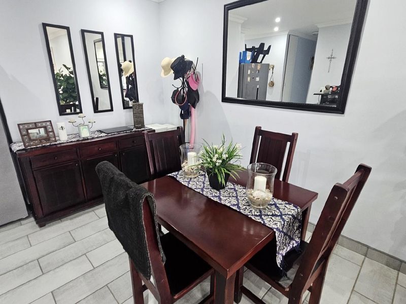 Apartment For Sale in Manaba Beach, Margate, KwaZulu Natal - Photo 7