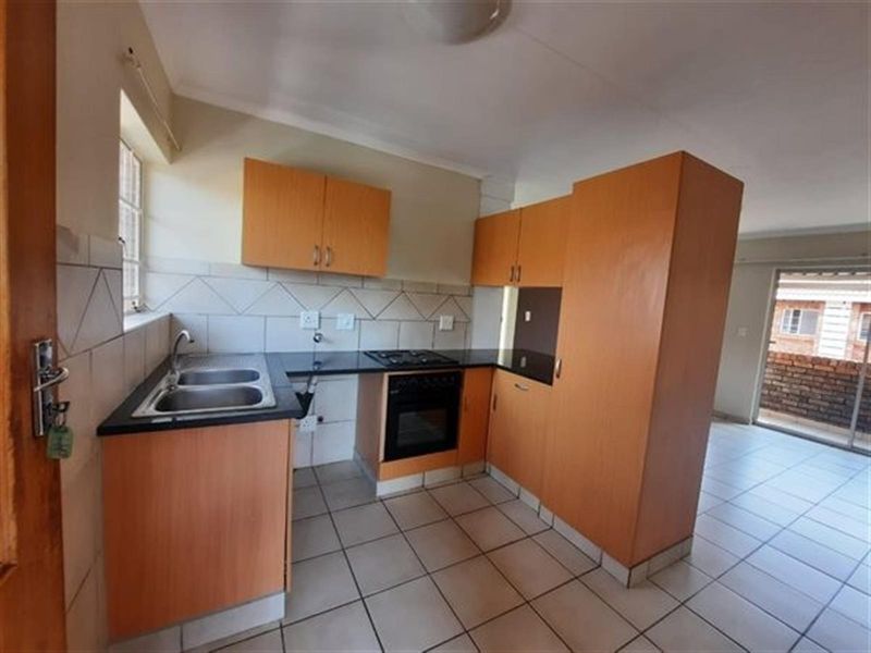 GREAT INVESTMENT AND IDEAL TO RAISE YOUR FAMILY - Photo 9