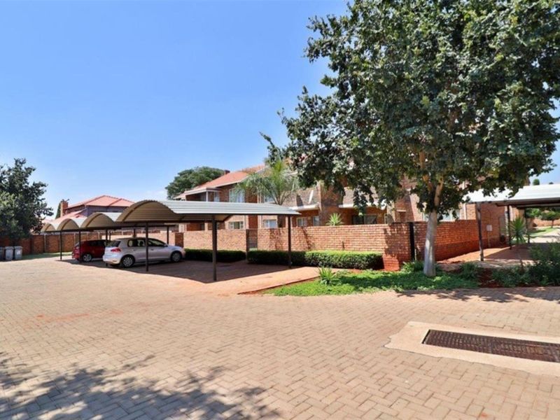 GREAT INVESTMENT AND IDEAL TO RAISE YOUR FAMILY - Photo 5