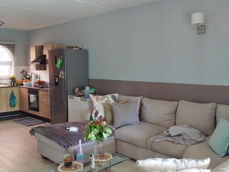 Lovely Modern 2-Bed 2 (Full) Bath Ground Floor Apartment For Sale in Secure Estate - Photo 4