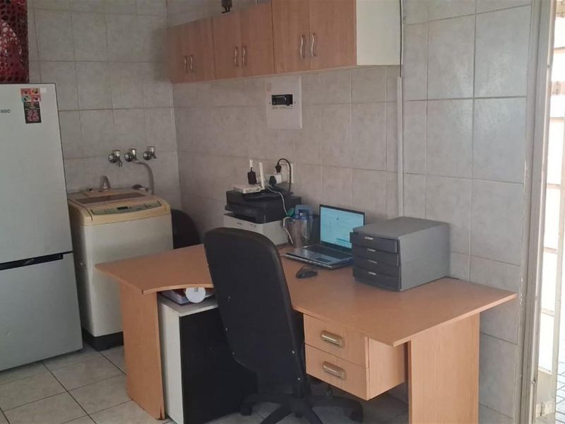 House For Sale in Reyno Ridge, Witbank - Photo 10