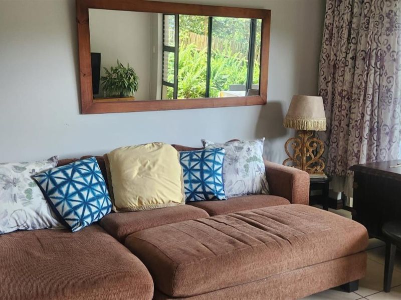 FOR SALE: Perfectly Positioned - 2 Bedroom Ground Apartment in Ballito Gardens - Photo 5