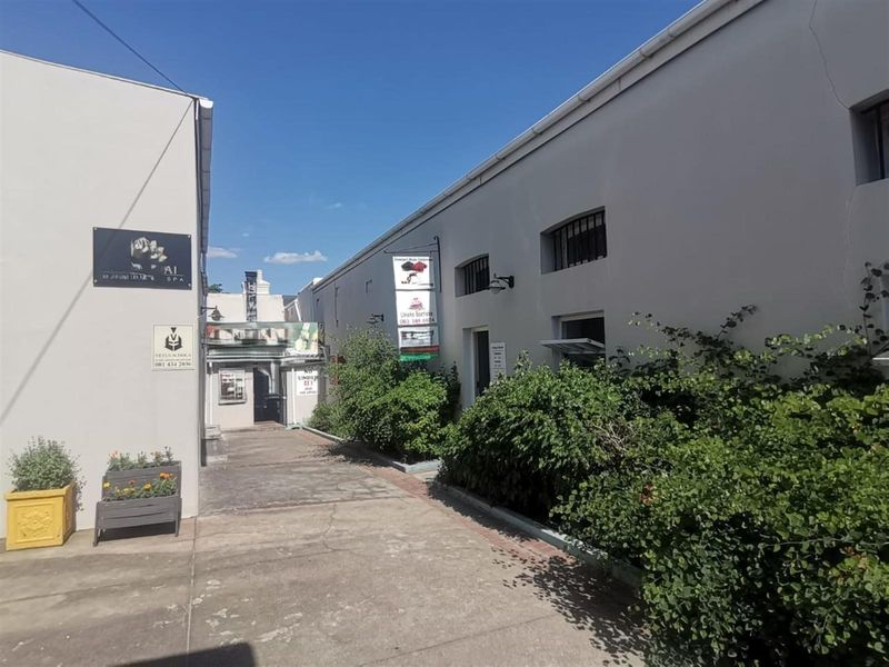 Prime Commercial Building for Sale on Main Road, Paarl - Photo 3