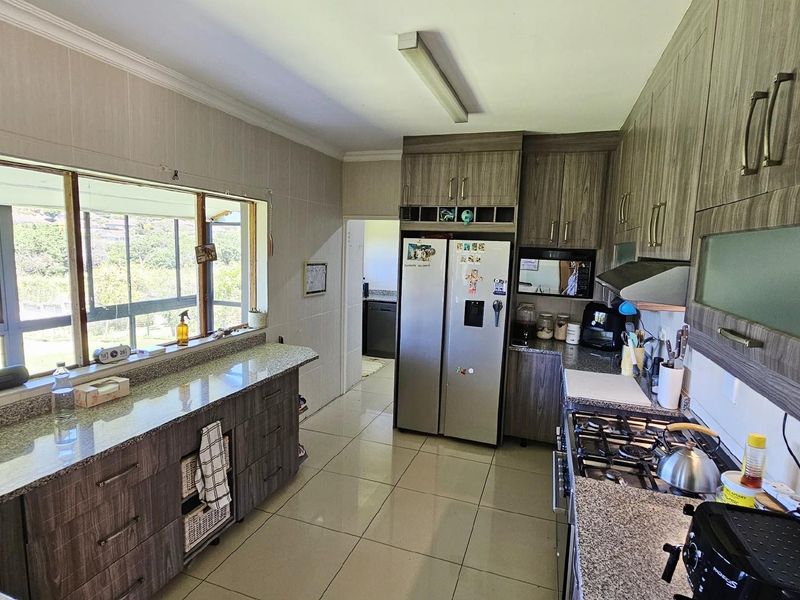 House For Sale in Shelly Beach, Margate, KwaZulu Natal - Photo 4