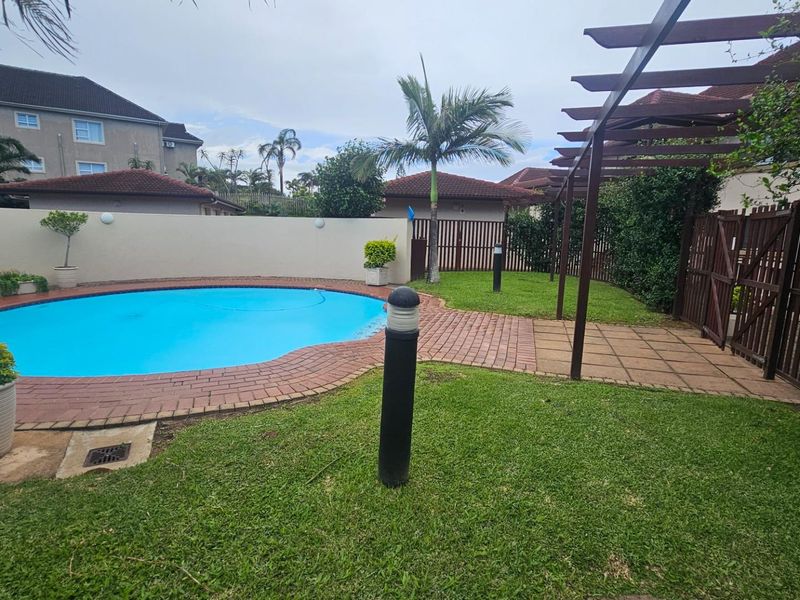 Beautiful 3 bedroom Apartment in Ramsgate, with 180 degree Sea views - Photo 2