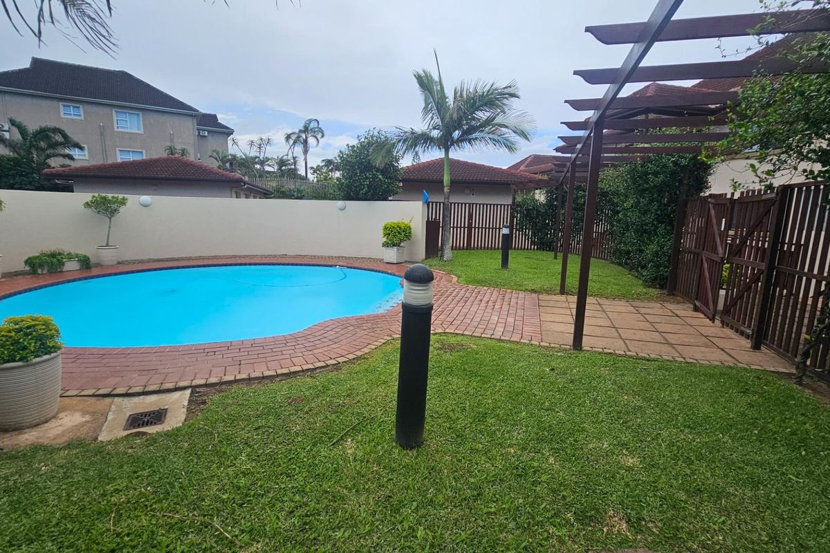 Beautiful 3 bedroom Apartment in Ramsgate, with 180 degree Sea views - Photo 2