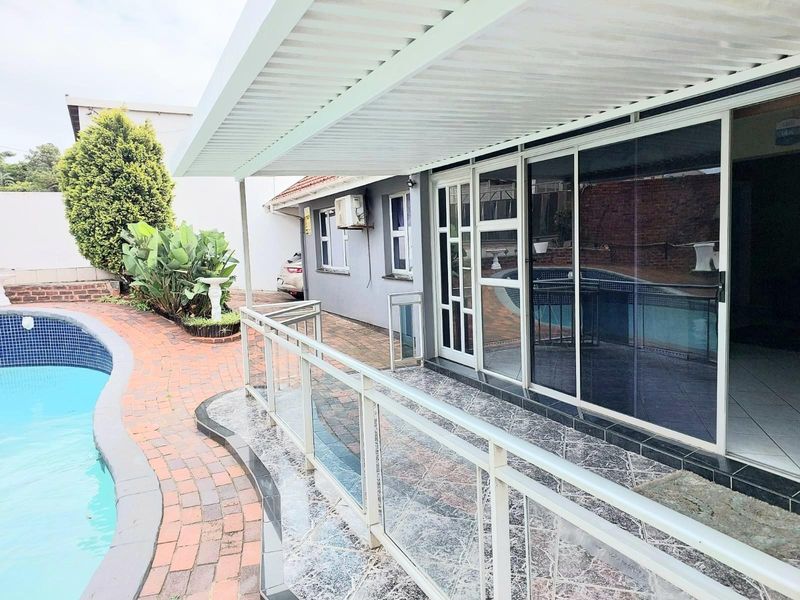3 Bedroom House for Sale in Brighton Beach, Bluff, Durban, KwaZulu Natal - Photo 6