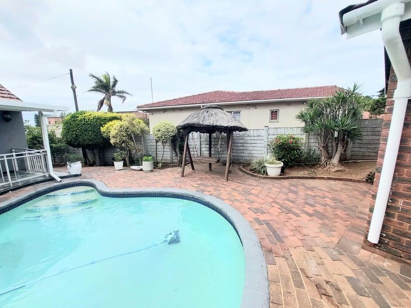 3 Bedroom House for Sale in Brighton Beach, Bluff, Durban, KwaZulu Natal - Photo 7