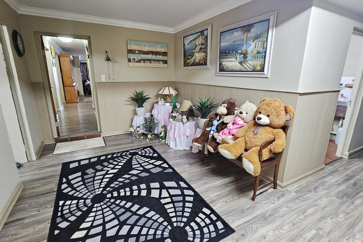 Spacious Apartment For Sale in Margate, KwaZulu Natal - Photo 3