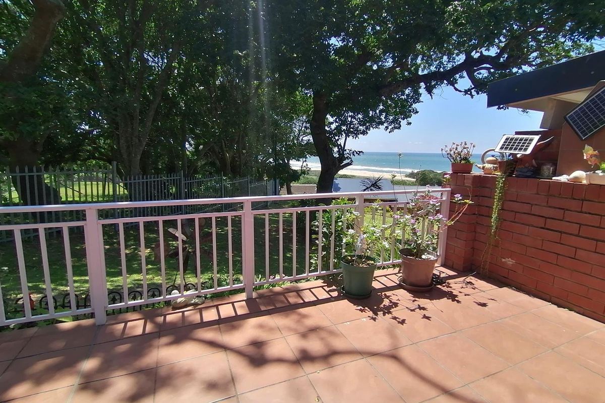 Shelly Beach. Townhouse With Beautiful Sea Views Close To The Beach - Photo 3