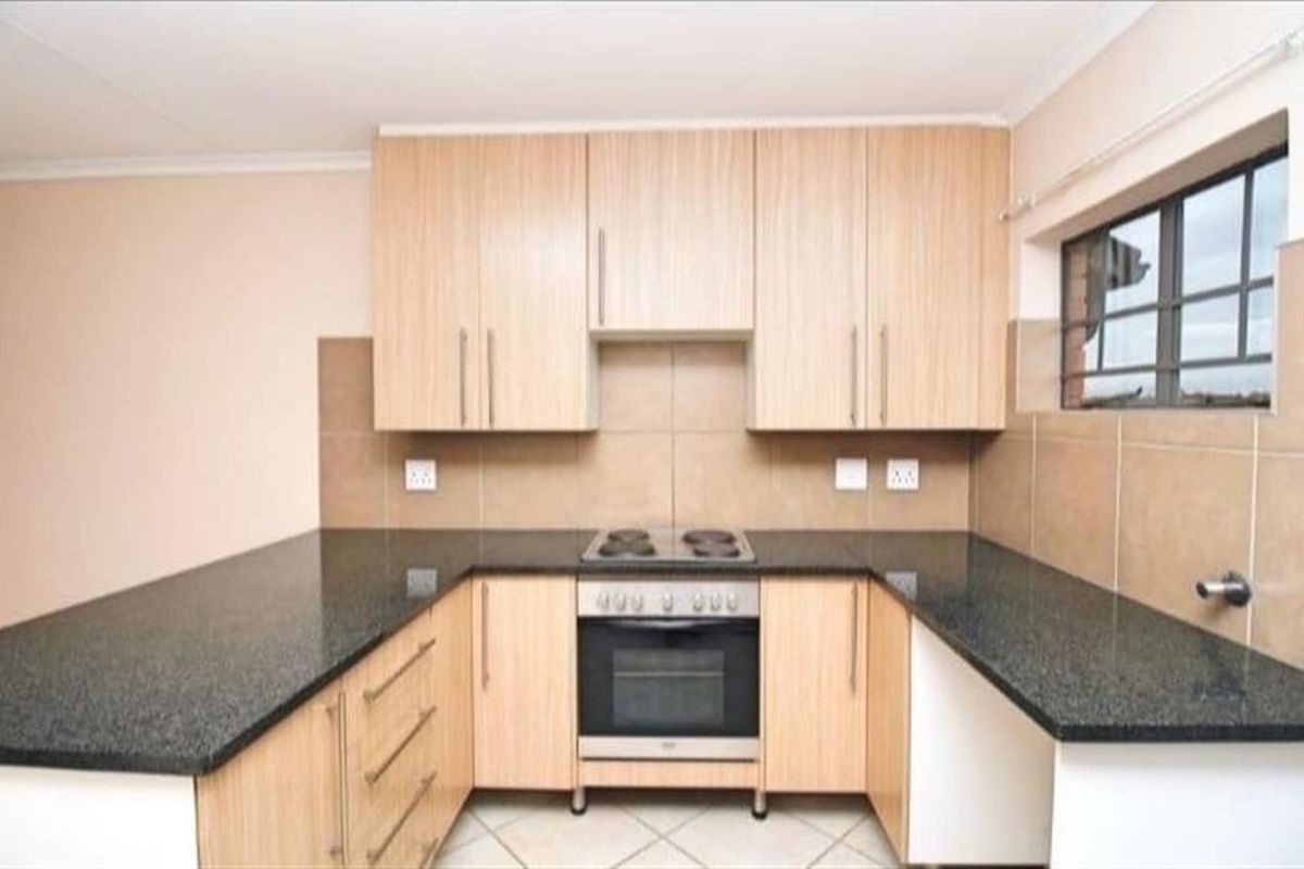 2 bed,1 Bath apartment for sale in Sage wood - Photo 3