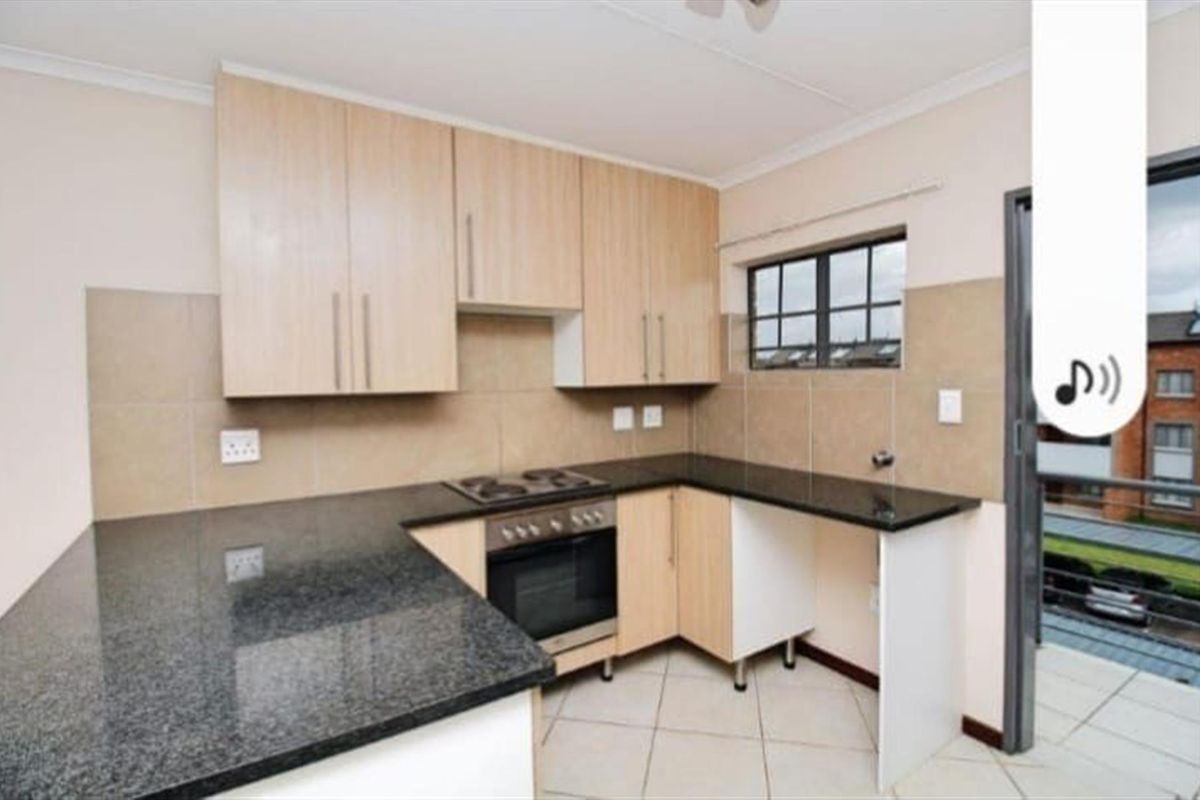 2 bed,1 Bath apartment for sale in Sage wood - Photo 4