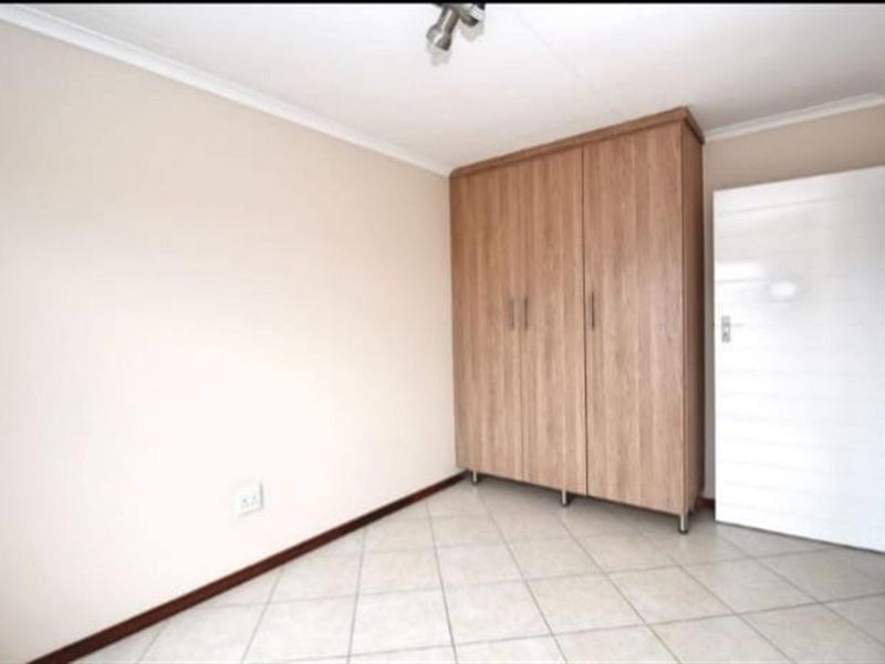 2 bed,1 Bath apartment for sale in Sage wood - Photo 10